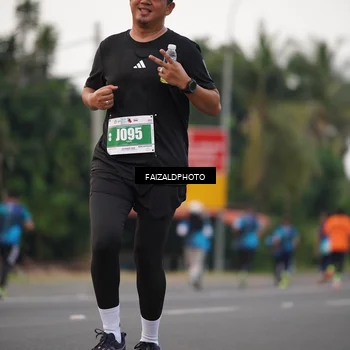 Runner Photo 4447548