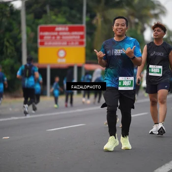 Runner Photo 4447564