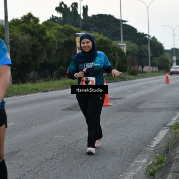 Runner Photo 4447572