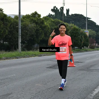 Runner Photo 4447615