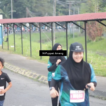 Runner Photo 4447619
