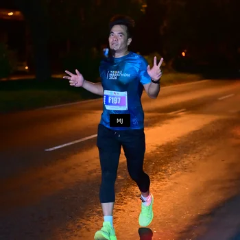 Runner Photo 4447648