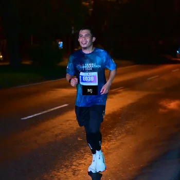 Runner Photo 4447658