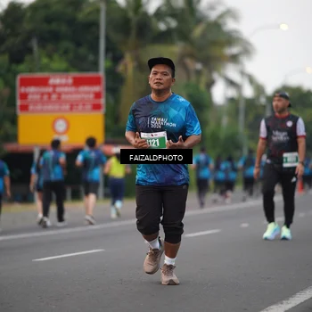 Runner Photo 4447662