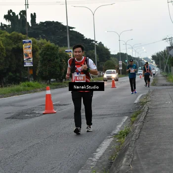 Runner Photo 4447664