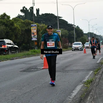 Runner Photo 4447680