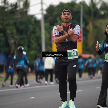 Runner Photo 4447708