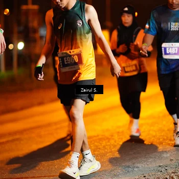 Runner Photo 4447724