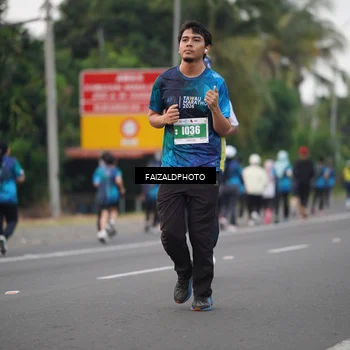 Runner Photo 4447811