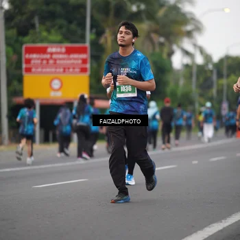 Runner Photo 4447819