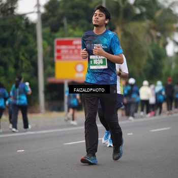 Runner Photo 4447823