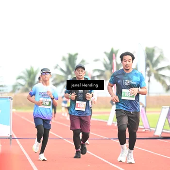 Runner Photo 4447834