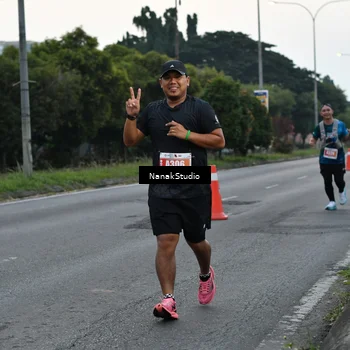 Runner Photo 4447884