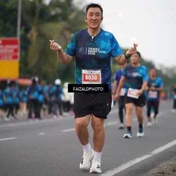 Runner Photo 4447885