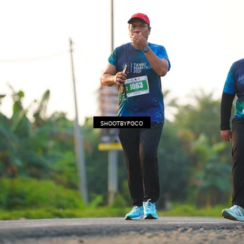 Runner Photo 4447896