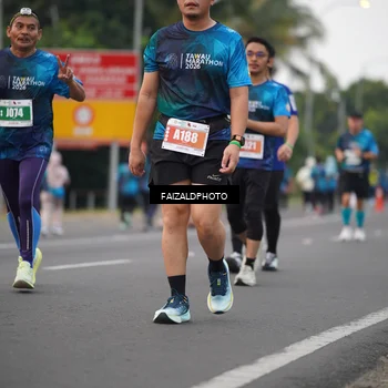 Runner Photo 4447899