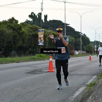 Runner Photo 4447995