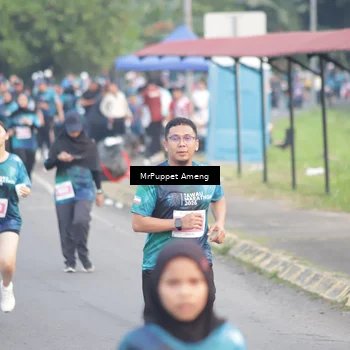 Runner Photo 4448002