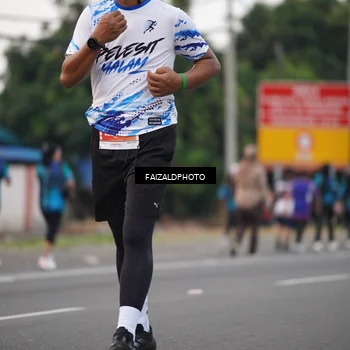 Runner Photo 4448023