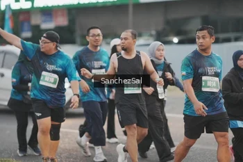 Runner Photo 4448156