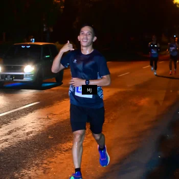 Runner Photo 4448168