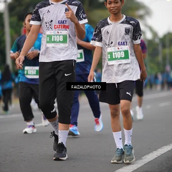 Runner Photo 4448181