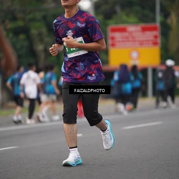 Runner Photo 4448234