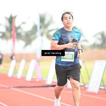 Runner Photo 4448260