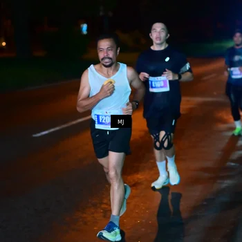 Runner Photo 4448294