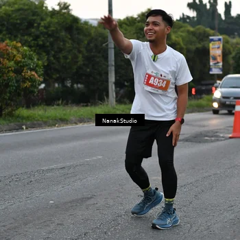 Runner Photo 4448316