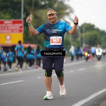 Runner Photo 4448378