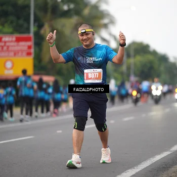 Runner Photo 4448379