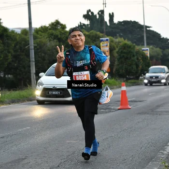 Runner Photo 4448464