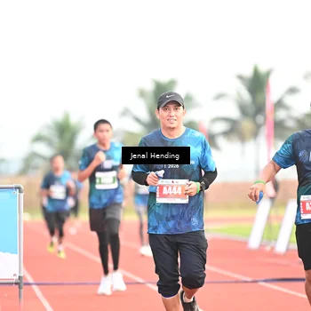 Runner Photo 4448529