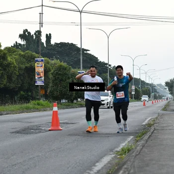 Runner Photo 4448567