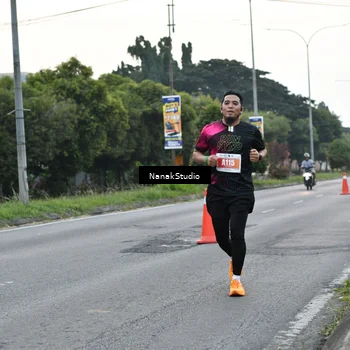 Runner Photo 4448598