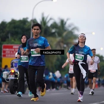 Runner Photo 4448607