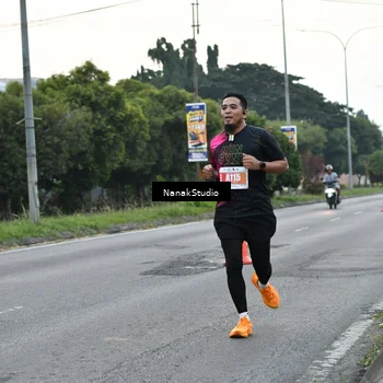 Runner Photo 4448609