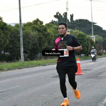 Runner Photo 4448637