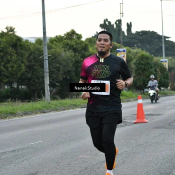 Runner Photo 4448648