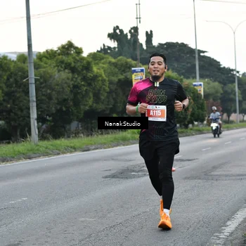Runner Photo 4448664