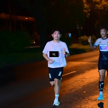 Runner Photo 4448671