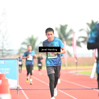 Runner Photo 4448678