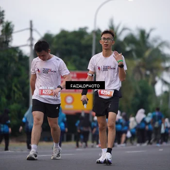 Runner Photo 4448683