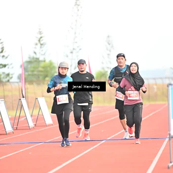 Runner Photo 4448692