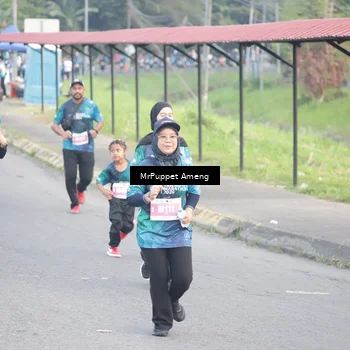 Runner Photo 4448695