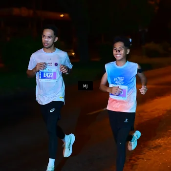 Runner Photo 4448791