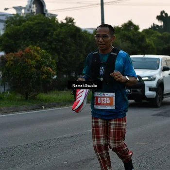 Runner Photo 4448808