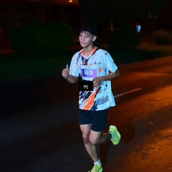 Runner Photo 4448901