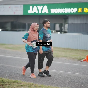 Runner Photo 4448932